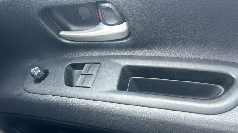 Toyota Aygo X 1.0 VVT-i Edge 5dr Petrol Hatchback